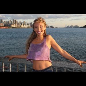 Meet your Posher, Crystal